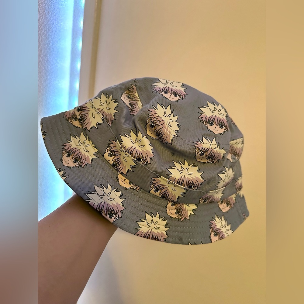 Killua Bucket Hat - Picture 2 of 4